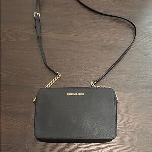 NEW!!  Michael Kors Elegant Black Crossbody Bag